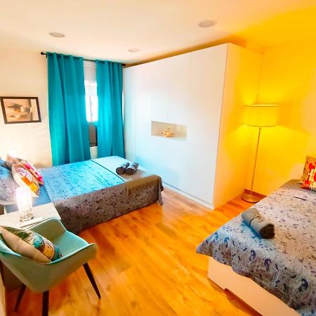 Next To Paseo De Gracia Rooms Barcelona Luaran gambar